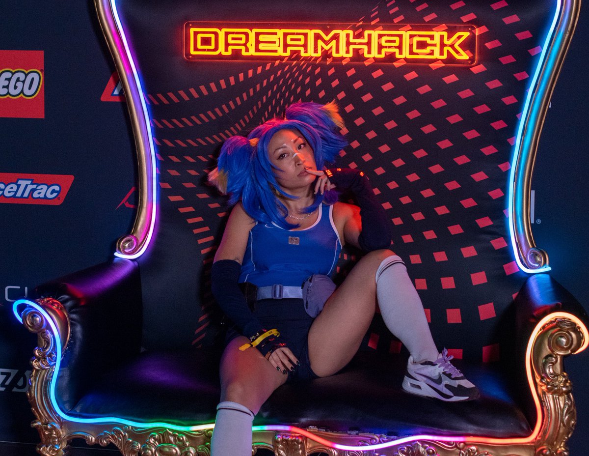 More pictures from <a href="/DreamHack/">DreamHack</a> ATL. Can’t wait to keep working on my craft 📸