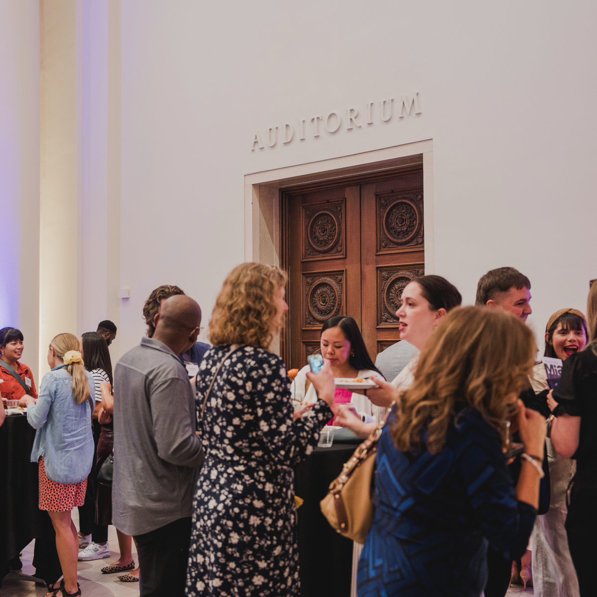 Attention educators! Join us for Educators’ Evening on Thurs, Oct 17, 4:30–6:30 pm. This special free event is just for you. Complimentary refreshments, a curator talk about the “At the Moulin Rouge” exhibition, &amp; a raffle with great prizes. Free tickets: bit.ly/4eHWYus