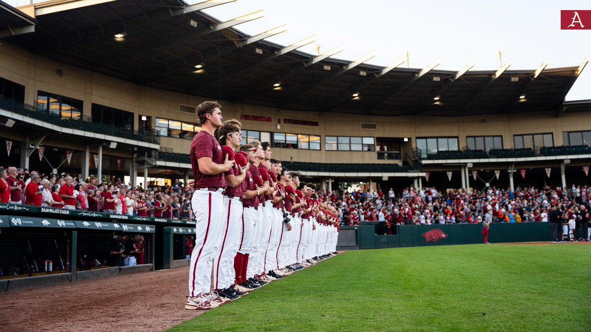 This is fall baseball in Fayetteville 📍
