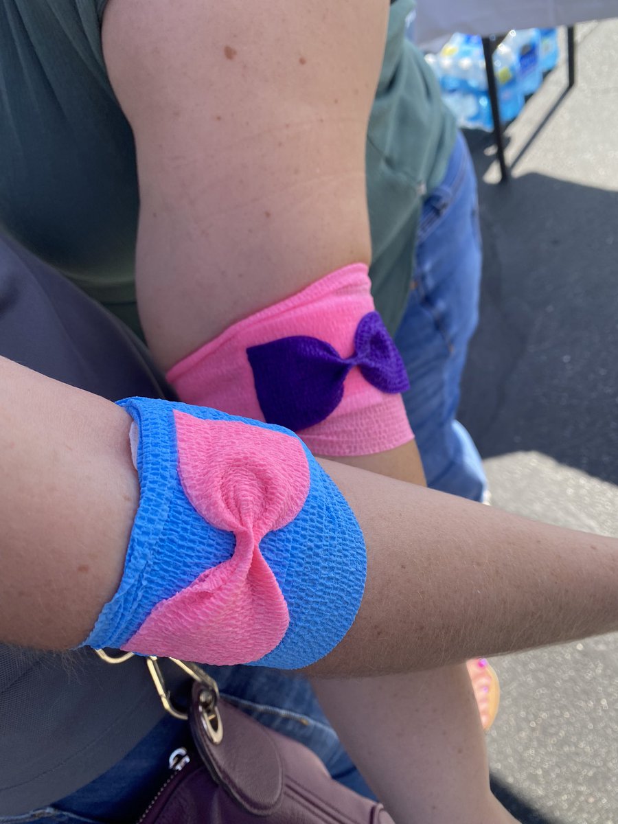 autoexpertsocal's tweet image. So glad we were able to help support the blood drive at Certified FCU this week! Thank you @childrensla! If you are interested in donating blood, visit their website for details! 👶❤️
•
•
•
#autoexpertsocal #autoexpert #socal #blooddrive #savethechildren