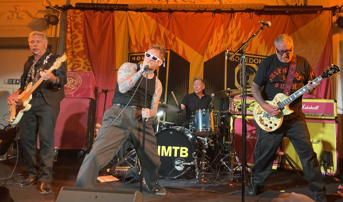 EddieMerrick's tweet photo. @GlenMatlock I don’t know anyone who didn’t https://t.co/3SFsdUeVMO