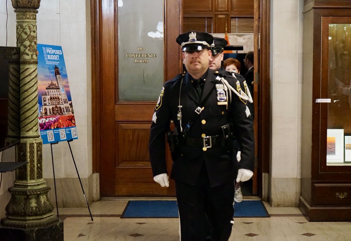 Chief Eric Hawkins tweet media