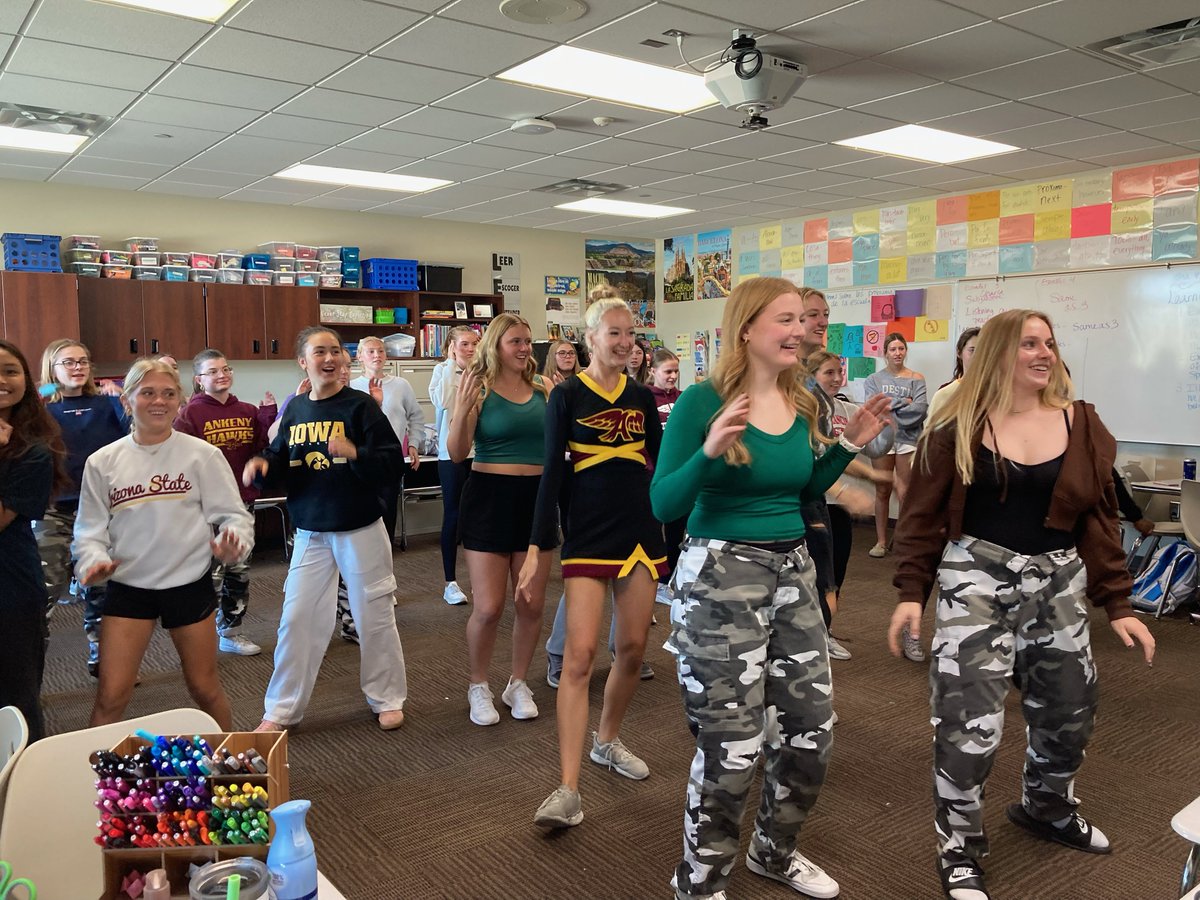 Ankeny_HS's tweet photo. Spanish at AHS is more than just conjugation and verb tense as Our Hawks in Ms. Anderson’s class engage in some dance to anchor concepts of culture. https://t.co/CJ7J5I7aAX