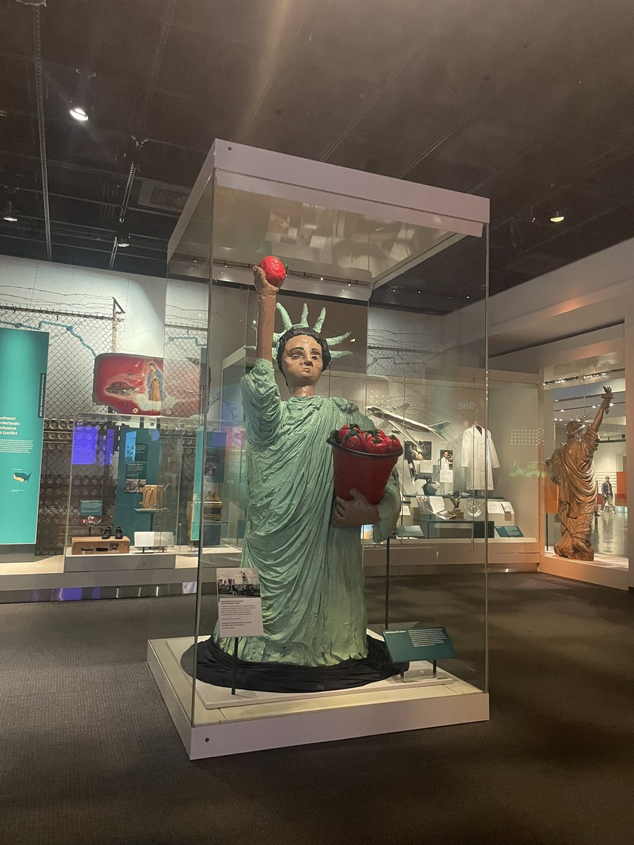 Olhsnycdc's tweet photo. Today has been another busy day. It started off at the Washington mall, then on to the Smithsonian American History Museum. @OLHSCumbernauld https://t.co/UYAN4cfEoo