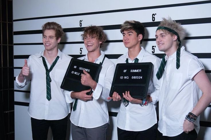Le 7 octobre 2014, il y a 10 ans, sortait le clip Good Girls des 5S0S. La chanson a obtenue la certification Platinium en Australie (avec 70 000 ventes) et aux USA (1 000 000 !!). Good Girls a été écrite par le batteur Ashton Irwin et le guitariste Michael Clifford.