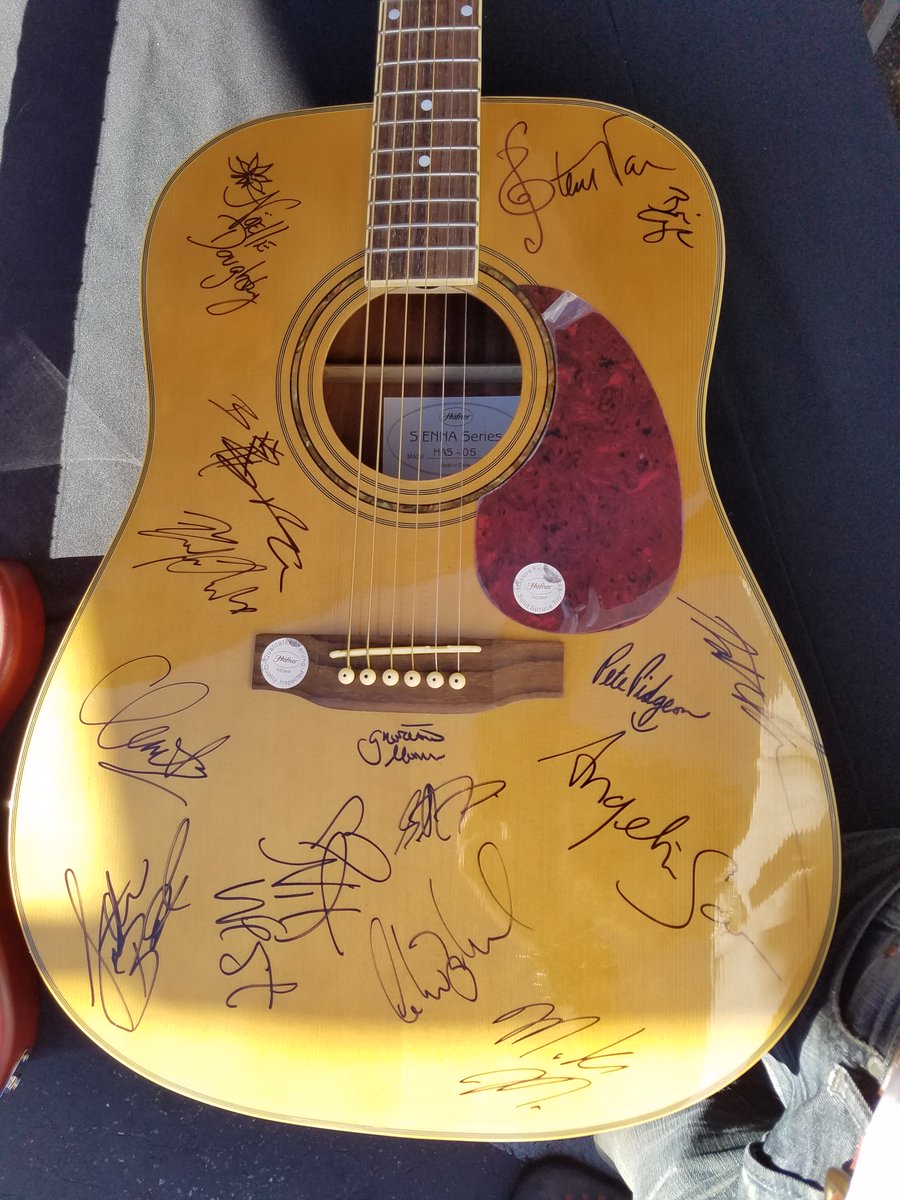 These guitars exist w/ my signature on them alongside those of <a href="/rockhall/">Rock & Roll Hall of Fame</a> inductees <a href="/MickFleetwood/">Mick Fleetwood</a> of <a href="/fleetwoodmac/">Fleetwood Mac</a> , &amp; <a href="/OfficialKrieger/">OfficialRobbyKrieger</a> of <a href="/TheDoors/">The Doors</a> , as well as <a href="/stevevai/">Steve Vai</a> , Waddy Wachtel, <a href="/Nikwestbass/">Nik West</a> , <a href="/duanebetts1/">duanebetts</a> , Phil Chen, <a href="/GretchenMenn/">Gretchen Menn</a> , and others w/ bad handwriting. Lol