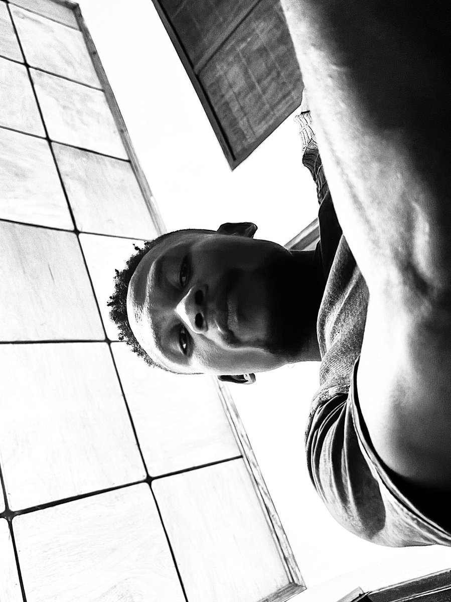 ASI_Ghana's tweet photo. Fellows ✊🏾🧤🧤🧤#RestNot #Charge🌍 https://t.co/XY66GS3S7B