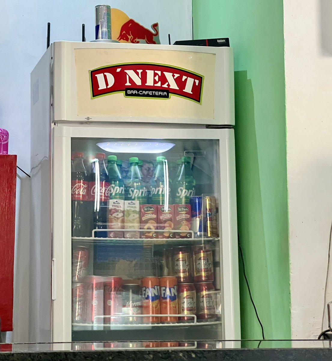 JZayas72's tweet photo. Y hoy nos fuimos a DNext Bar Cafetería como en los viejos tiempos…
#HOY #Habana #DNext https://t.co/ya2EWsS9j2