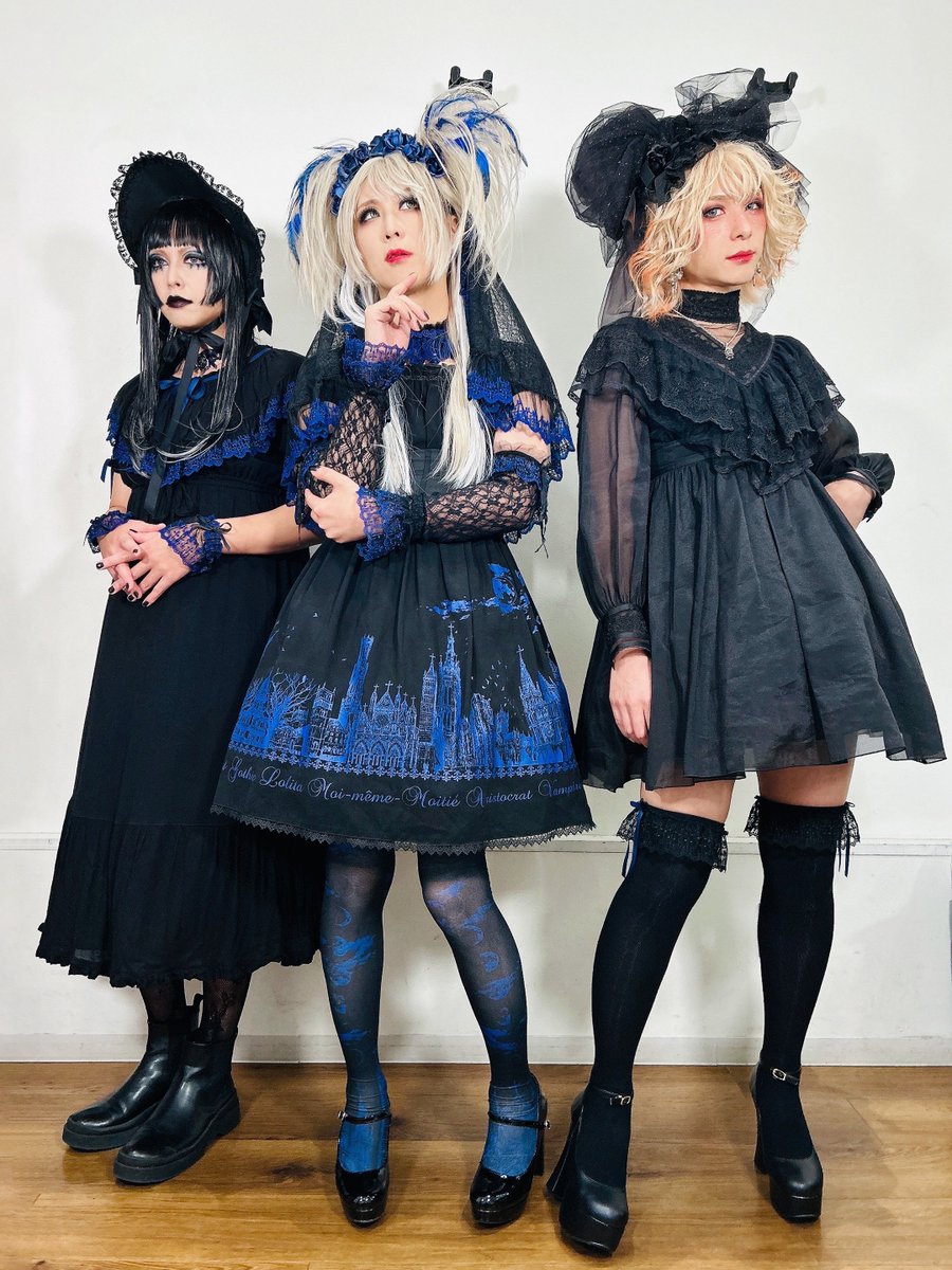 moitie_official's tweet photo. 【　衣装協力　】
GOTCHAROCKA
@GOTCHAROCKA
12th Anniversary monthly project
「Twelve step stairs」
～10th stage～
-Dark Fantasy Resort-

にてメンバーの皆様にMoi-même-Moitiéをご着用いただきました。

@Jui_gotcharocka
@GR_JUN
@GR_TOYA

GOTCHAROCKAの皆様ありがとうございます。

↓着用アイテムはスレッドにて↓

#moitie25th  #moitie26th