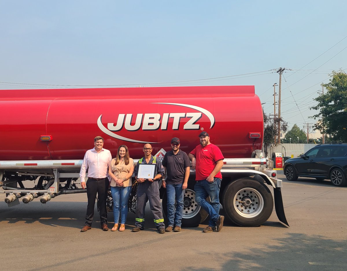 Congrats to Francis, our Super Star of September! As a Journeyman Technician at our Hillsboro location for nearly six years, his dedication, perfect attendance, and high-quality work make him an invaluable team member. Thank you for all your hard work, Francis!