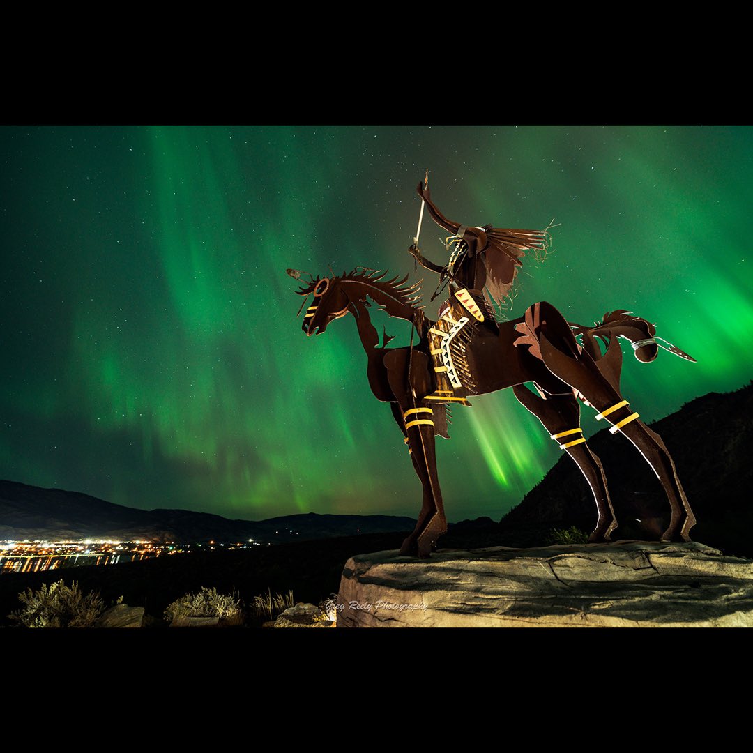 Greg_in_Osoyoos's tweet image. Amazing Northern Lights display last night !  You could clearly see the light dancing around, and faint green and red colours to the naked eye.   Osoyoos, B.C. October 10-11, 2024.  #astro #stars #galaxy #nightsky #aurora #northernlights #okanagan #BC # Canada