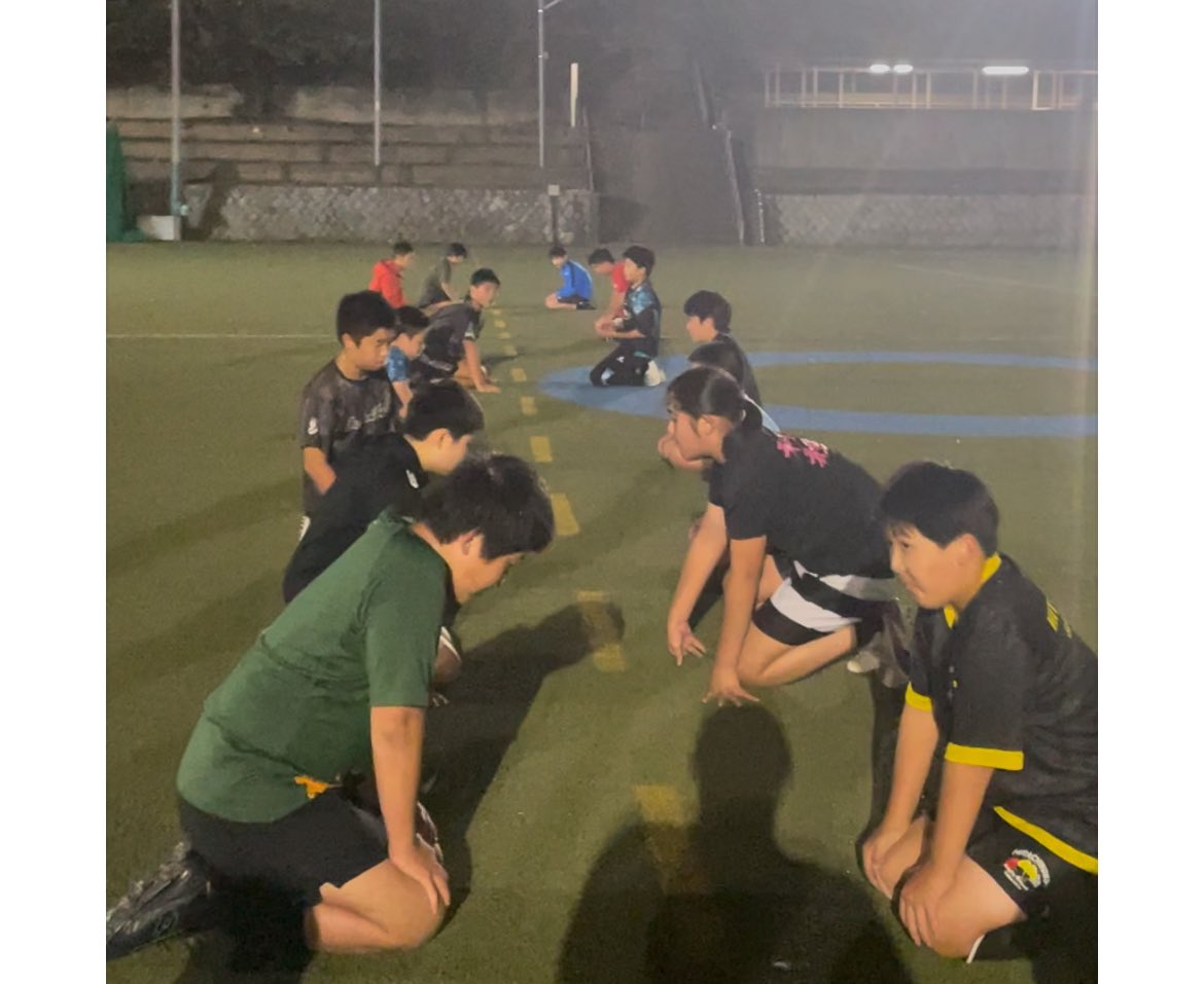 ERA_Ibaraki's tweet photo. 【 #ERA水戸 10.12】
6.中学生カテゴリーでは、『ポジショニング』を意識して行いました。
良い準備とは何か?
考えながら果敢にチャレンジしたプレーが多数見えましたね😆
#きしろ整形外科クリニック
#鹿浦小児科医院
#阿部田医院
#伊藤歯科
#株式会社ここ
#RELOADONE
#大野屋
#あおやぎ整骨院 https://t.co/474EVQEgQ1