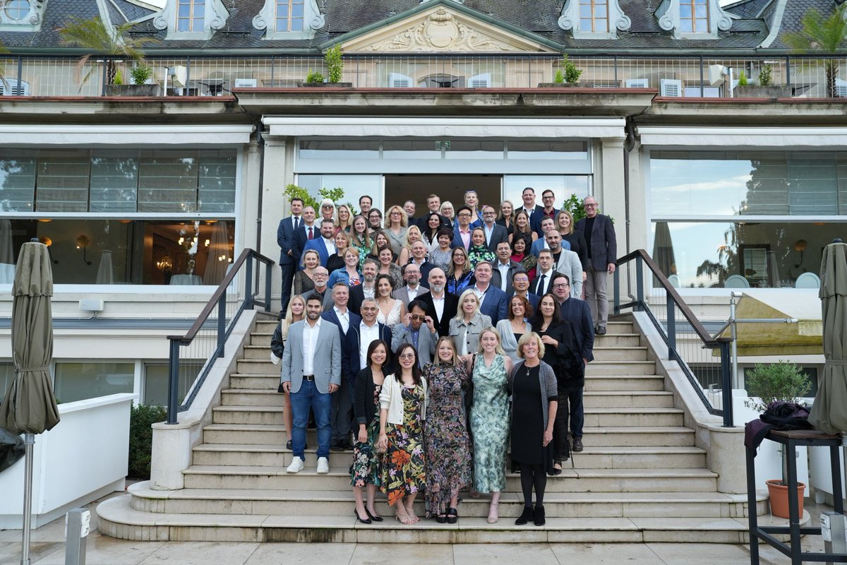 PR Global Network tweet media