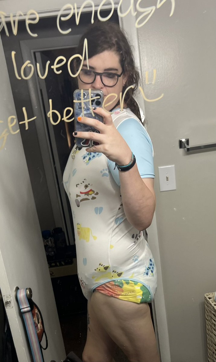 Punchdrunk_Wolf's tweet photo. Uwu https://t.co/G7WmPSkVhs