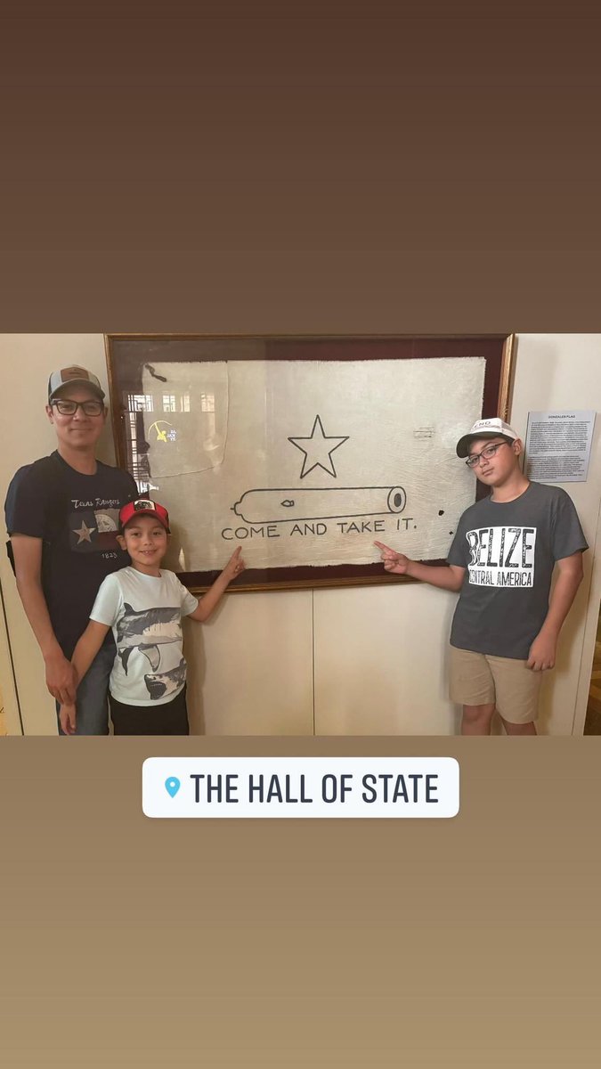 sam_peredo's tweet photo. Love coming to the TEXAS state fair https://t.co/O4d2WOG9Yc