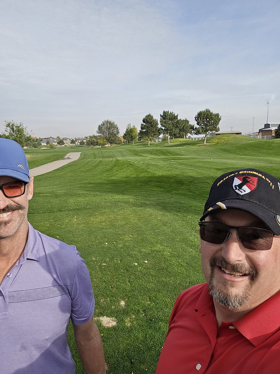 RF_Sensei's tweet photo. @cradlepoint gives us a wellness day each quarter. Got out and played some golf. Beautiful day at @TimberStoneGCID. https://t.co/McuBBOPjRd