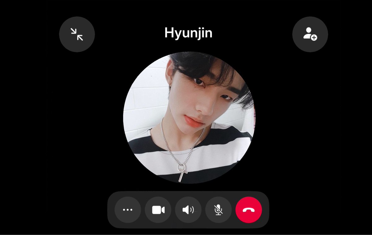mini AU hyunin ୨୧ loml

jeong!n solo quería amigos nuevos

 ¿quien diría que a solo 325km de distancia se encontraría con el amor de su vida? o bueno, algo así…