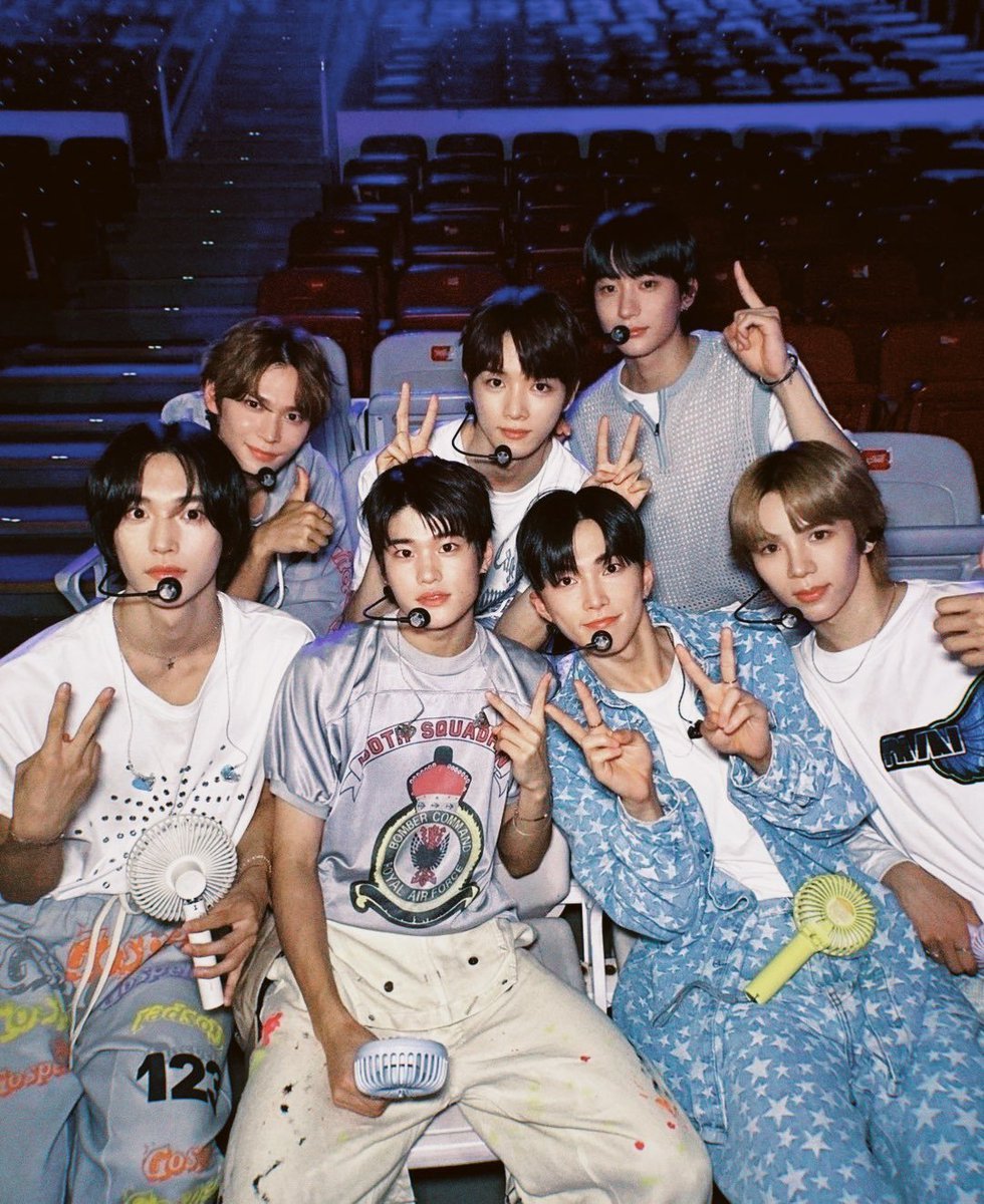 🫧 • WELCOME BACK SEUNGHAN

BRIIZE, don't forget to post on Weverse and report any negative posts during this time 

7 Clovers for Seunghan 🫧🍀
#RIIZING_WITH_홍승한
#MY_SEVEN_RIIZE
#우리의_행운의_부적_승한이🍀
#승한이와_함께