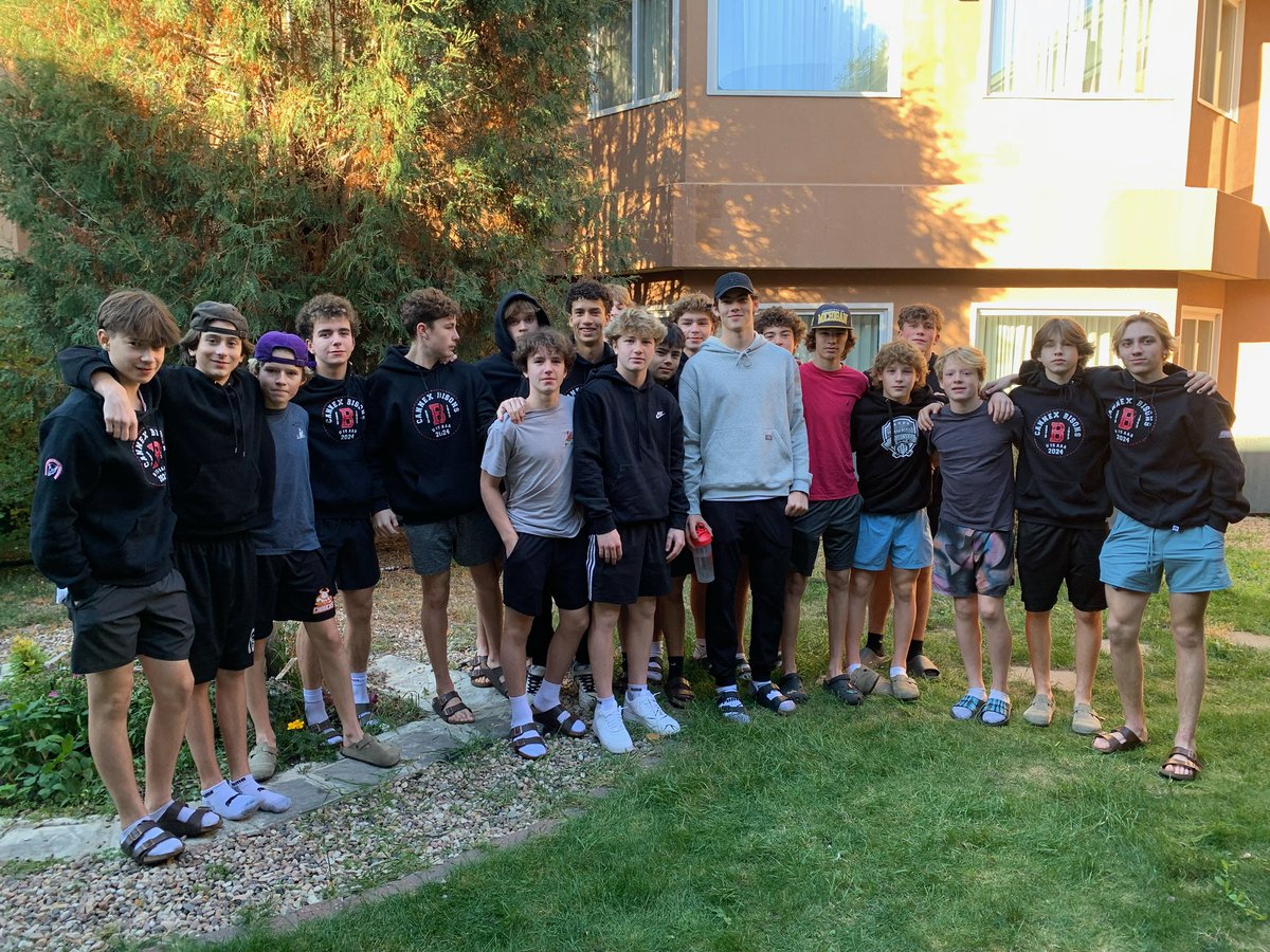 CBHA_Bisons's tweet photo. Bisons had a visit this afternoon with former Bison, now Red Deer Rebel, Luke Vlooswyk. Luke was great in sharing with the boys what he’s learned along his journey from U15AAA to the WHL.
#aehl #whl #alwaysabison #followtheherd #reddeerrebels 🦬🦬🦬🦬🦬🦬🦬🦬🦬🦬🦬🦬🦬 https://t.co/cgCIVggxS9