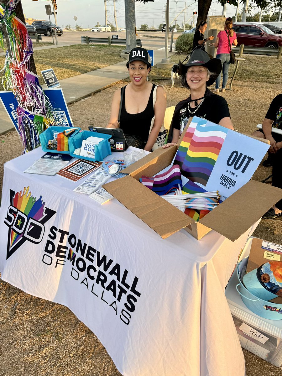jeffstrater's tweet photo. Showing off our #OutForHarris buttons and signs! 

Big thanks to @ChicoCes &amp; @SamAlleman from @KamalaHQ for the perfect swag. 

Had a great time with @stonewalldemoxrards at the @dallasdemocrats Hispanic Heritage Month Pachanga!  #TeamHarris #PachangaVibes https://t.co/t1Ach0ZGIh