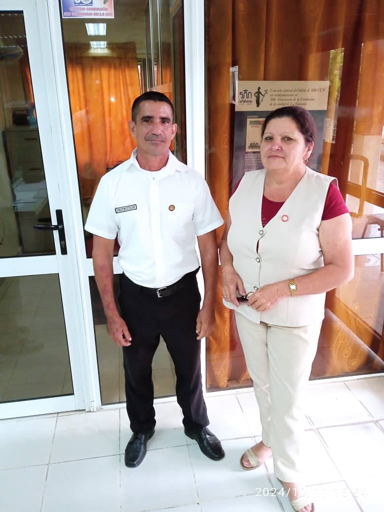 PPMajibacoa's tweet photo. El colectivo de la Sucursal 6381, del Banco de Crédito y Comercio de #Majibacoa festejó el Día del Trabajador Bancario, próximo a celebrarse este 13 de octubre. En la cita se entregaron reconocimientos a trabajadores destacados de la institución.
#LasTunas
#EnMajibacoaSiSePuede https://t.co/Y1DGmaA7p0