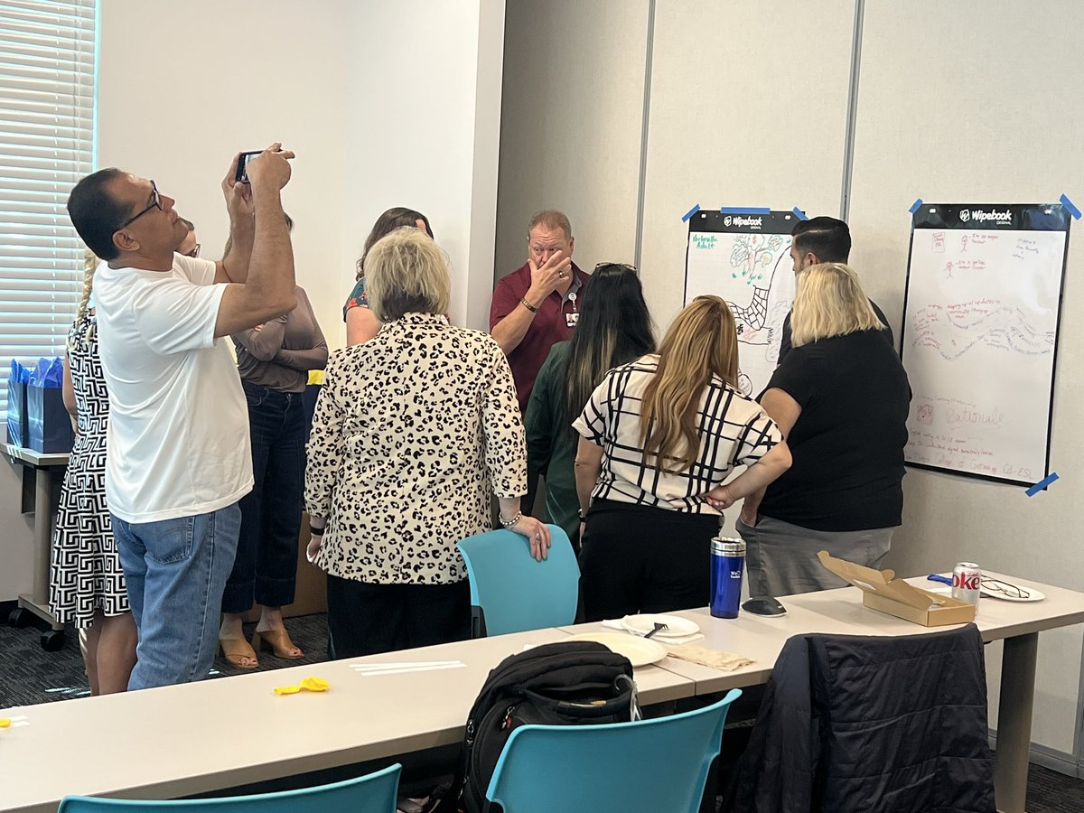 Neda Anasseri - ندى النصيري tweet media