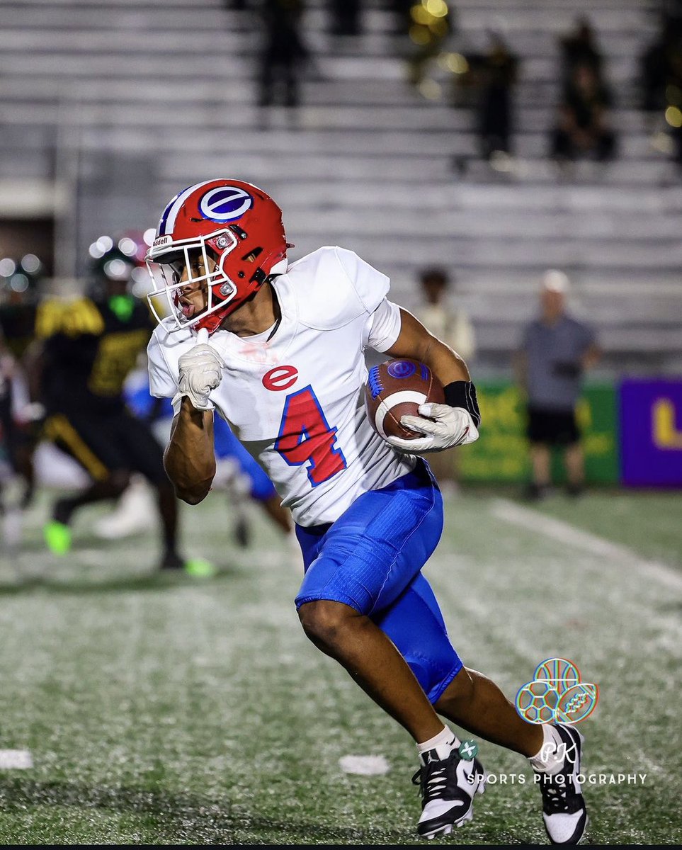 Shaun Houston (@coachhouston4) on Twitter photo With his 14 catch and 163 yard performance last night, <a href="/EvansDemarkus/">DeMarkus Evans</a> has now had at least 140 receiving yards in each of his first 3 games. With his 14 catch and 163 yard performance last night, <a href="/EvansDemarkus/">DeMarkus Evans</a> has now had at least 140 receiving yards in each of his first 3 games.