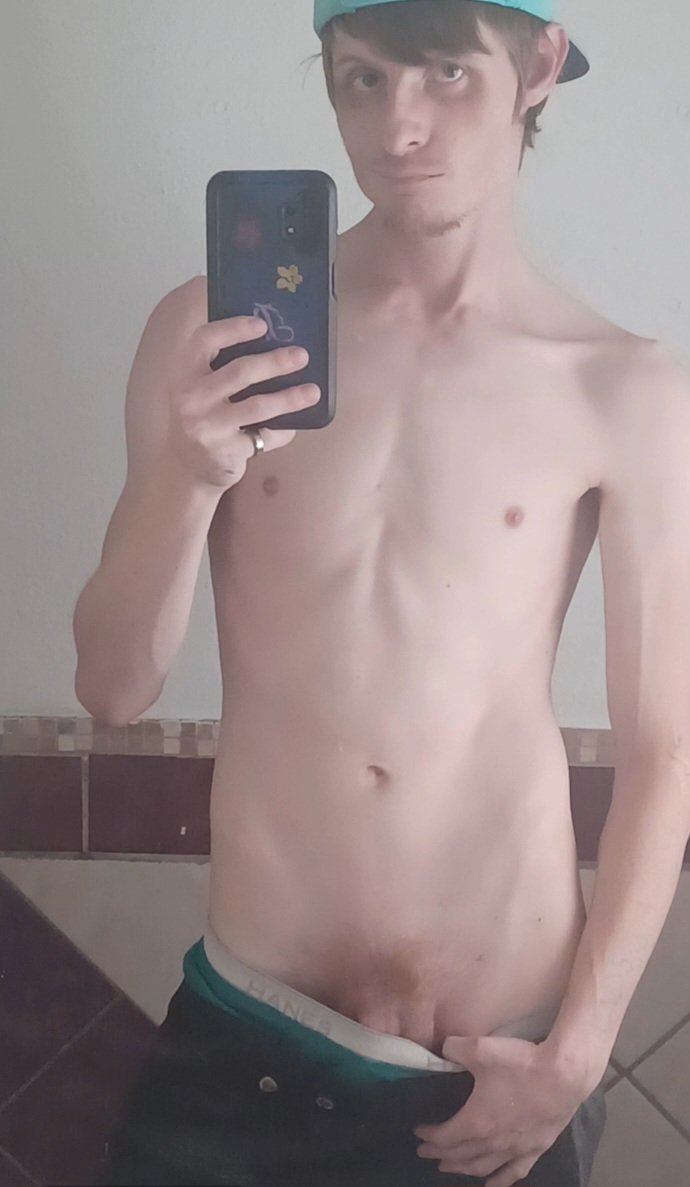 butchpyle1's tweet photo. Feeling cute. Subscribe to my OF. https://t.co/eAkJVLztCS
@Alphafox78 @FelixFoxXXX @jakehillx https://t.co/2ePiaFtN9v
