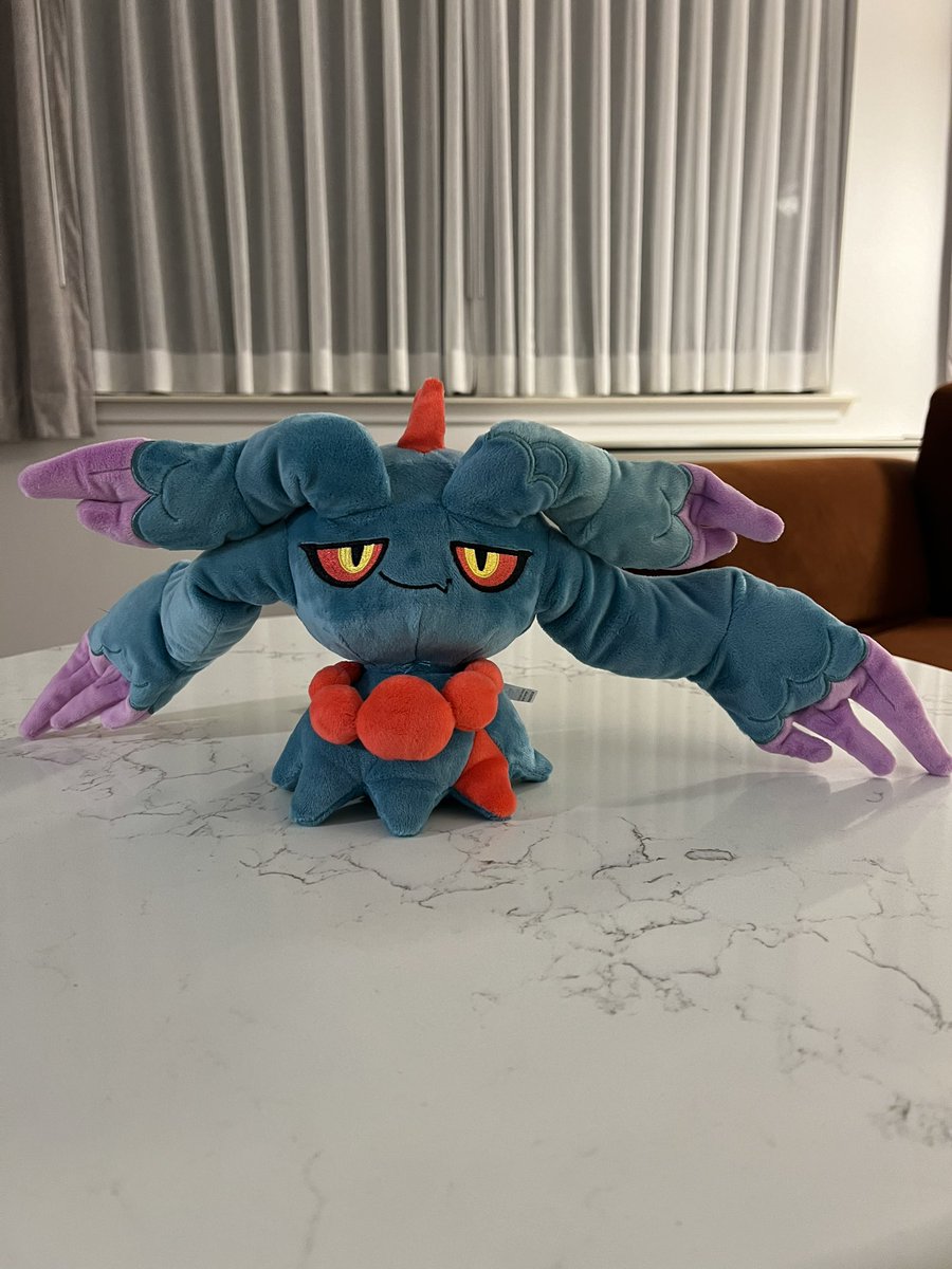 Here to play at the Louisville Regional Championship. I haven’t played in months &amp; im throwing a team together &amp; im not lying when I say I haven’t even played 1 practice game or tested the mons or have the team created on cart. Lets see how this goes on literal 0 prep