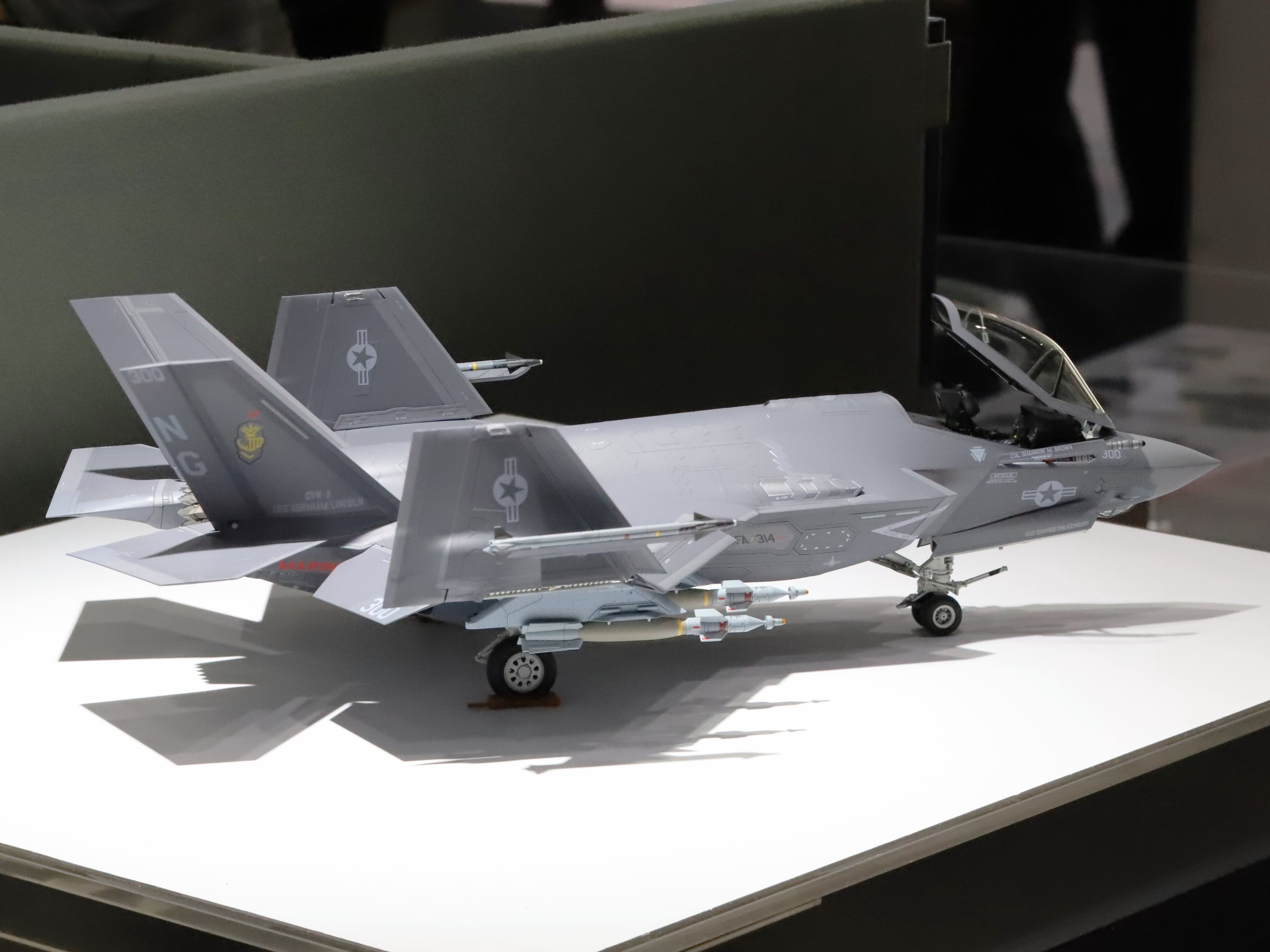 タミヤ 1/48 傑作機シリーズ ロッキード マーチン F-35C