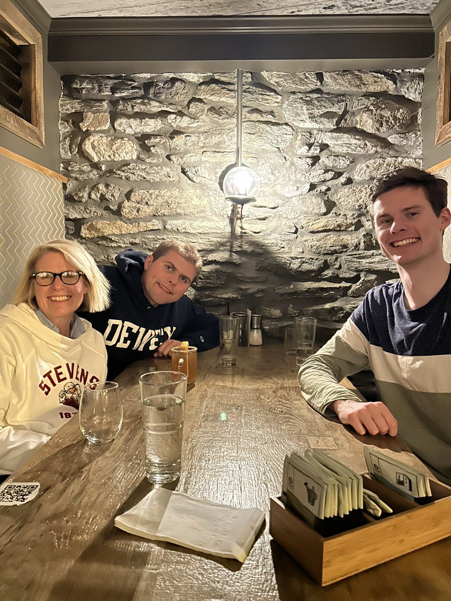 Happy to be with my favorite, favorite team!! ♥️♥️♥️