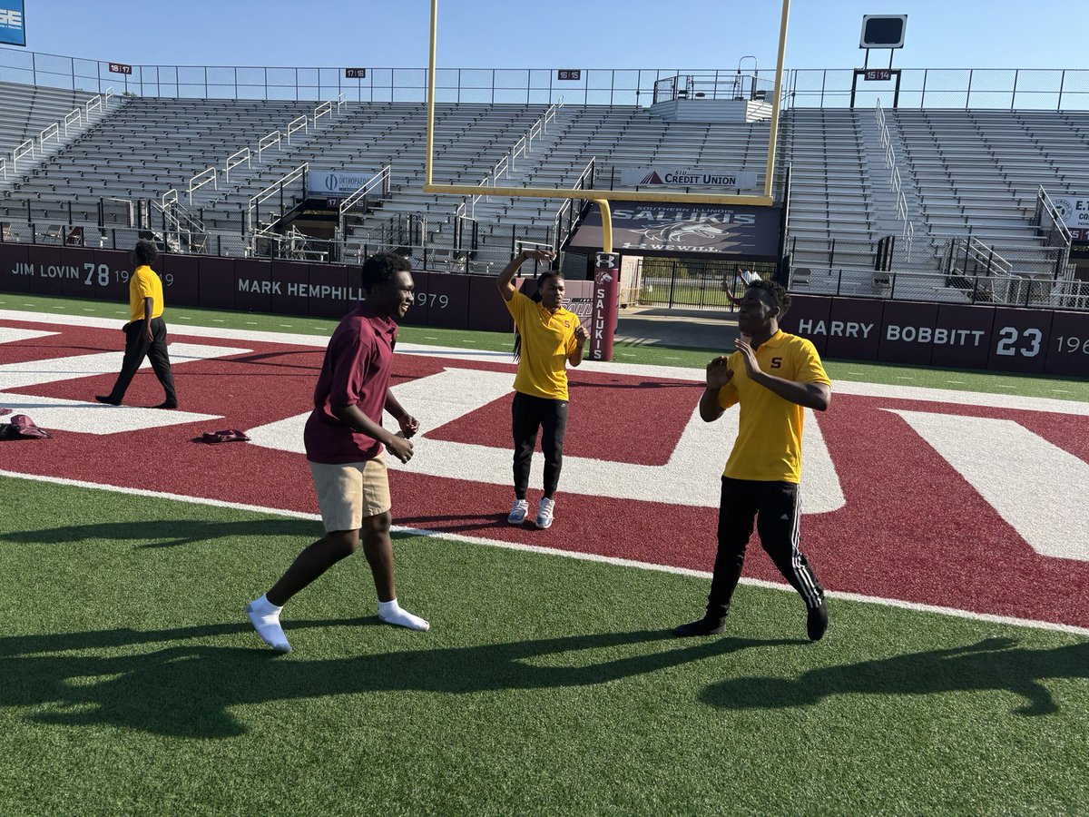 PHLATHLETICS's tweet image. Thank you @SIUC and @SIU_Football for allowing our student-athletes from Soldan ISHS and Sumner to tour your campus today before their game tonight against @CCHSTerriers. @SLPS_INFO