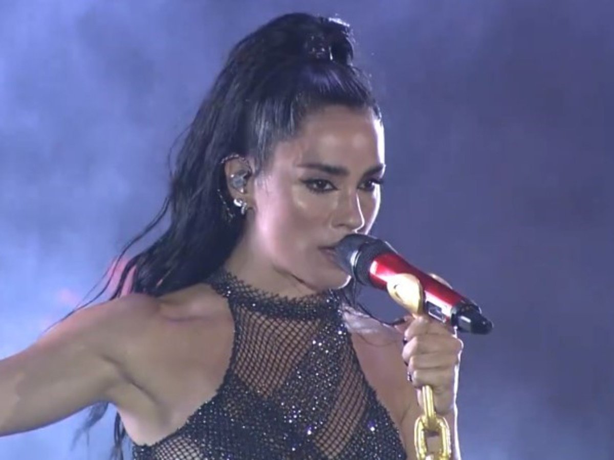 ElLadoCorrecto_'s tweet photo. @lalioficial Imagínate cobrar 133 mil dólares por cantar durante 40 minutos en La Rioja con la plata de la gente que se está muriendo de hambre https://t.co/zcY2YRYom8