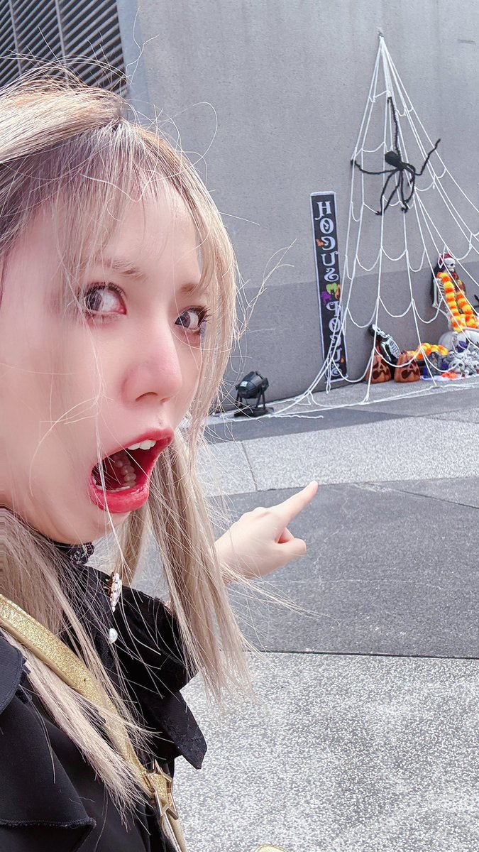 RubyLemon430's tweet image. 陰暗人試圖拍點陽光正向圖