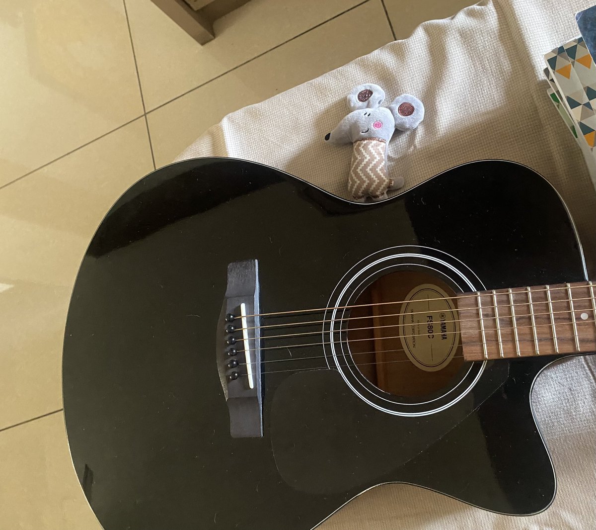 who_nisha's tweet image. When #RioVersion ‘s toy is part of the Saraswathi Pooja 😂😂😂