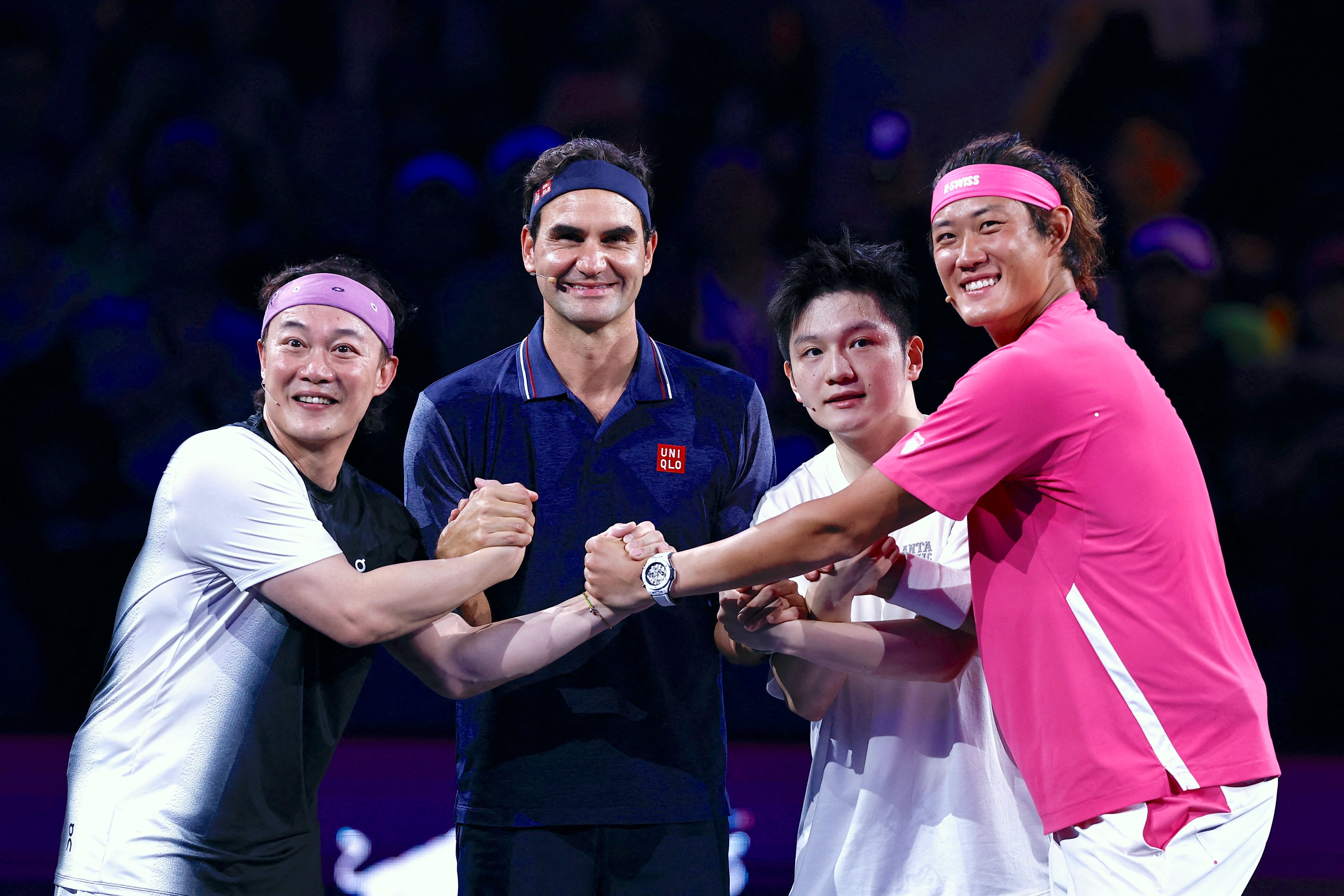 Roger Federer 2019 AO & ATP Dubui 着用モデル Rare!! Roger Federer UNIQLO Socks ATP Finals 2019 RF | eBay