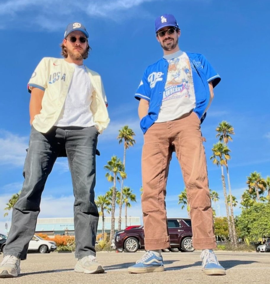 Lenod's tweet image. CHRIS AND GRANT AT THE DODGERS GAME!!!!!!!!!!! Love it so much 😄❤️✨️