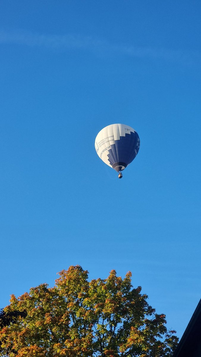 Spotted in #Erlangen
<a href="/UniFAU/">FAU Erlangen-Nbg</a> <a href="/FAU_Germany/">FAU Germany</a> <a href="/Hornegger/">Joachim Hornegger</a> #fau #GoodMorning