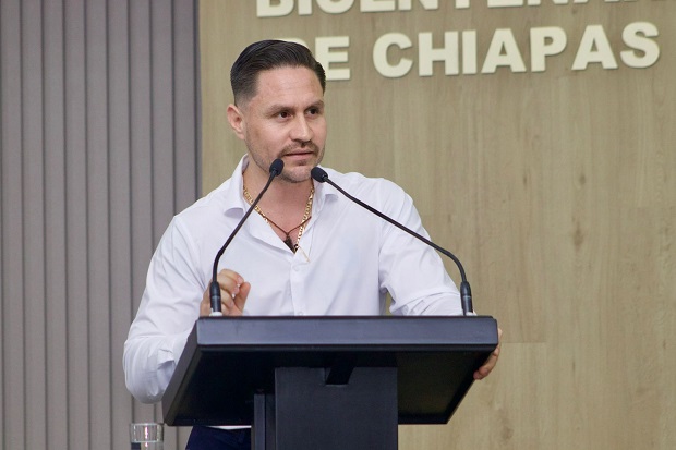 #CONGRESO #CHIAPAS
Vivirá Chiapas proceso de acceso a la conectividad digital: Juan Manuel Utrilla Constantino
<a href="/congresoChis/">Honorable Congreso del Estado de Chiapas</a> 👉👉👉  goo.su/OjED