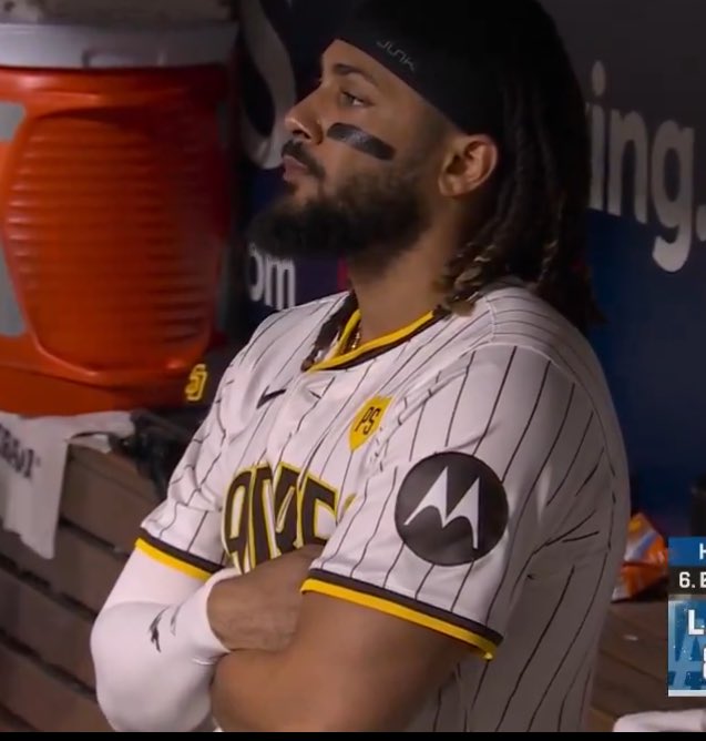 LakeShowYo's tweet image. How it started                     How it ended