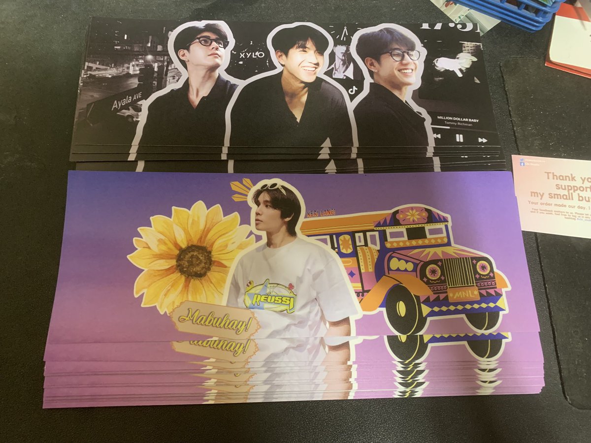 jjaencart's tweet image. 📦 happy mail !! 🐶
hand banner fan support
from: @chistudio2024

Now I know why this shop is my friends&apos; most recommended one for printing sevices 🤩💛 Sobrang thank you po sa ganda ng quality &amp;amp; super fast production 💛 Till next time

—  #chi_studio_proofs #AnongBrokeKaJjaen ⁉️