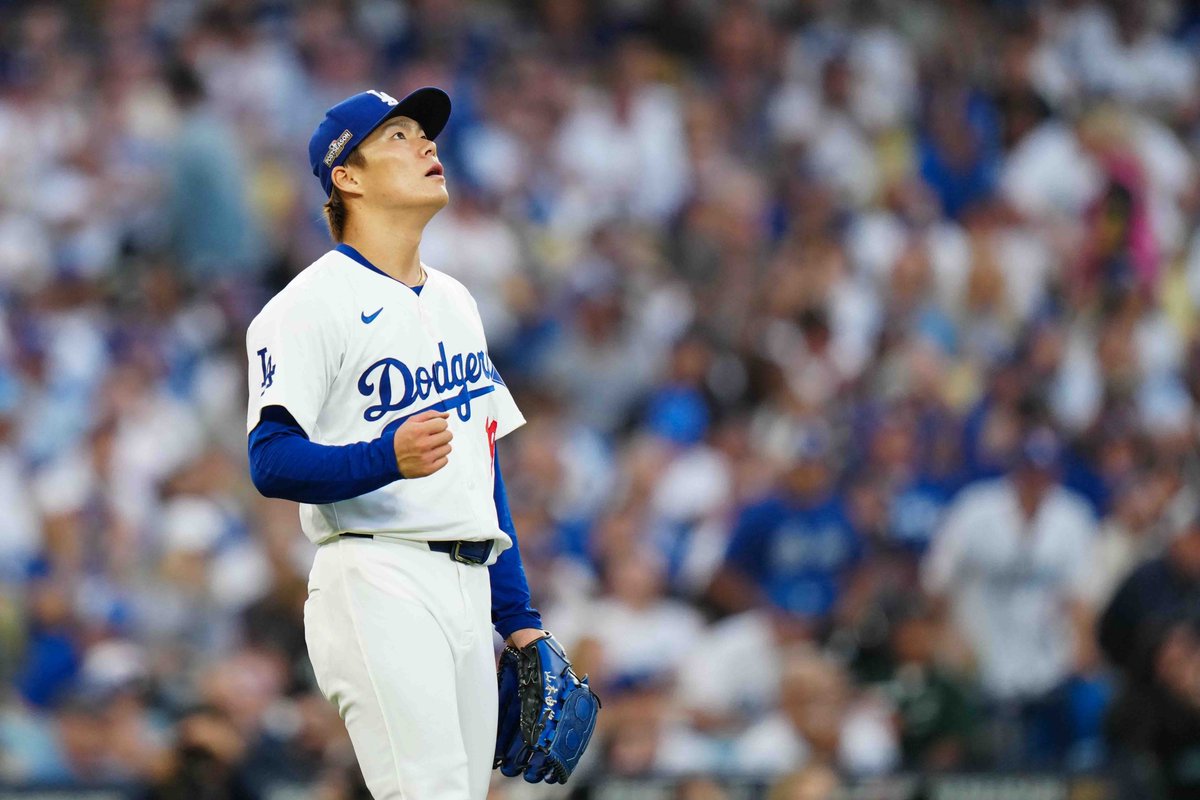 MLBNetwork's tweet photo. Dodgers' pitchers held the Padres scoreless the final 24 innings of the #NLDS ๐ https://t.co/gTTLFdzjyf