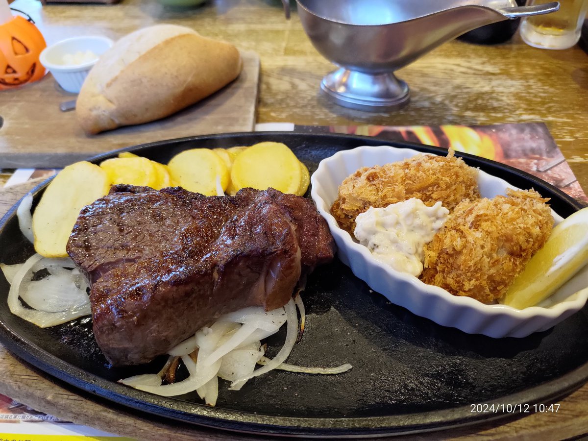 #ブロンコビリー
久々に来ました。美味しい。カキフライも。