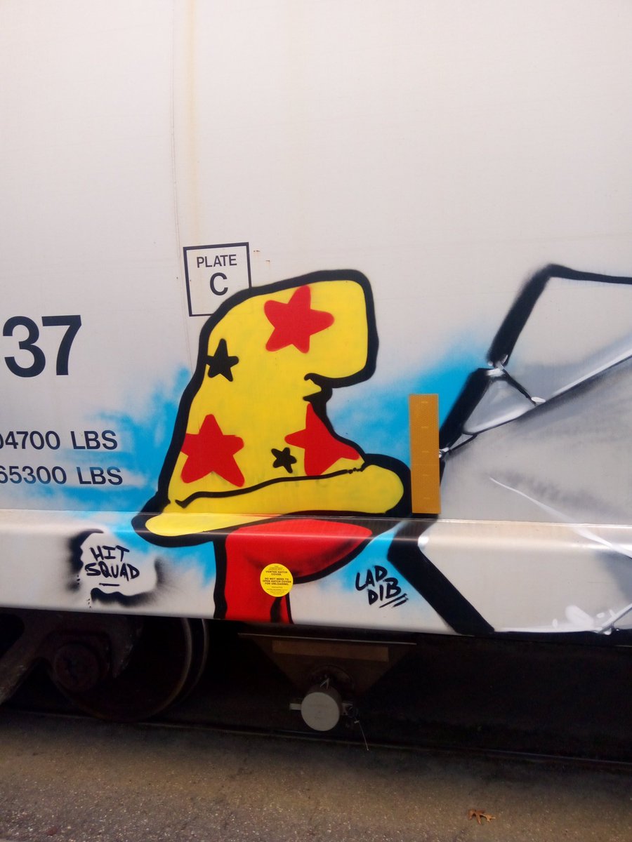 Dankberg89's tweet image. Some interesting #graffiti at work