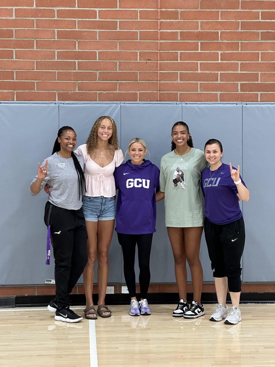 aaliyahstory tweet media