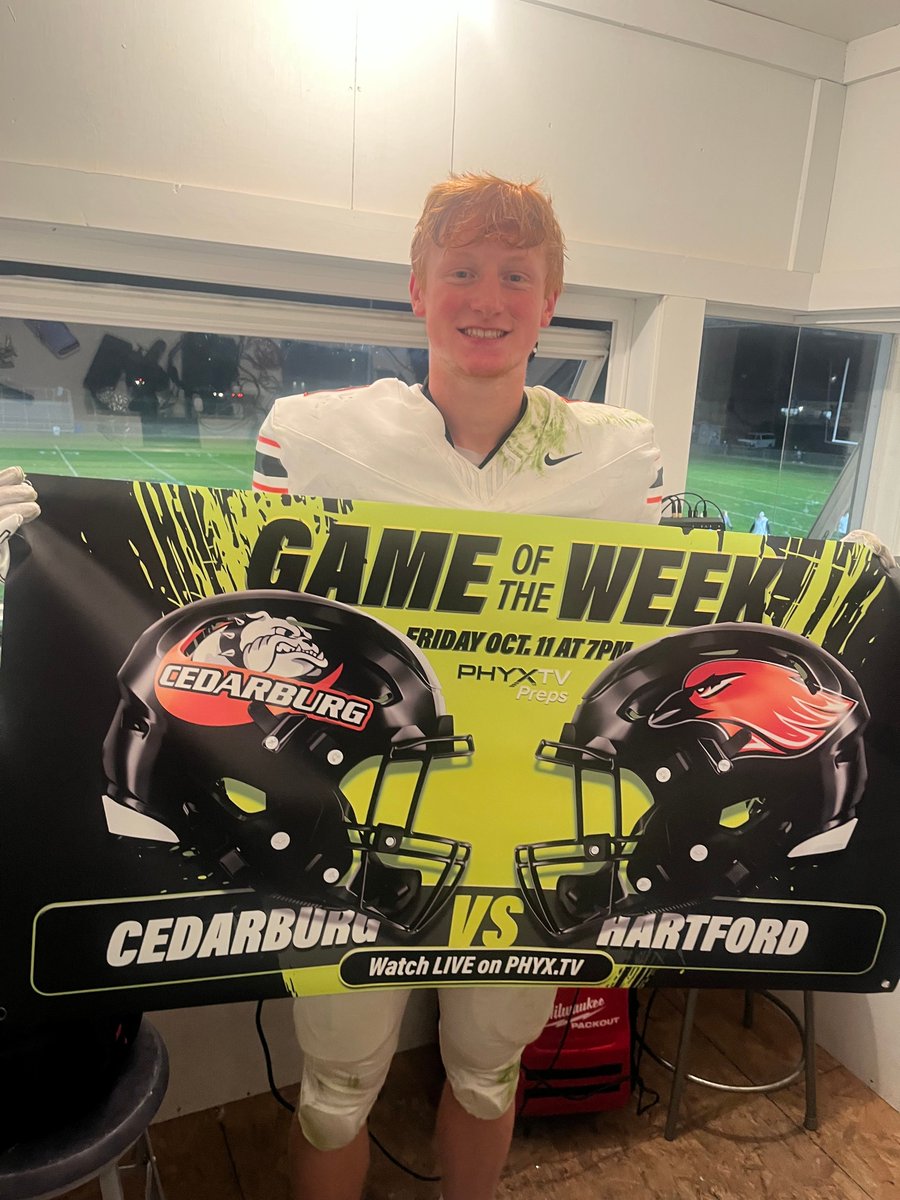PHYXTVpreps (@phyxtvpreps) on Twitter photo Logan Zahour from Cedarburg earned our PHYXTV Preps Player of the Game honors as his Bulldogs rolled to a 42-20 victory over conference foe Hartford. Logan Zahour from Cedarburg earned our PHYXTV Preps Player of the Game honors as his Bulldogs rolled to a 42-20 victory over conference foe Hartford.