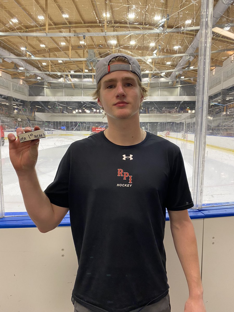 A few exciting firsts to kick off the season! 🏒 

Elliott McDermott netted his first goal at RPI, while Rainers Rullers and Jagger Tapper each scored their first college goals!
#OneTeamOneGoal