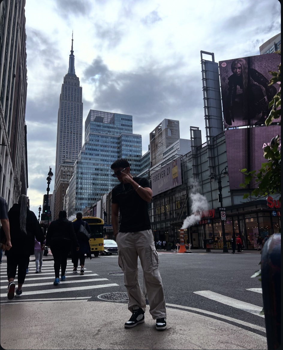 ¡¡ Welcome to the concrete jungle !! NY 🗽

#newyork #manhattan #brooklynbridge #broadway #statueofliberty #ny
