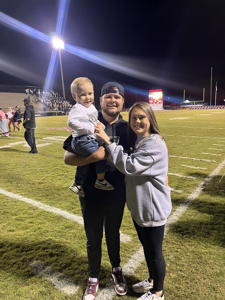 CoachO_53's tweet photo. Let’s gooooooo!!!! Another Panther W!! Man…I love this team!! What a night on the home turf!! #GoPanthers 💪🏼🔥 https://t.co/0PMroanIWQ