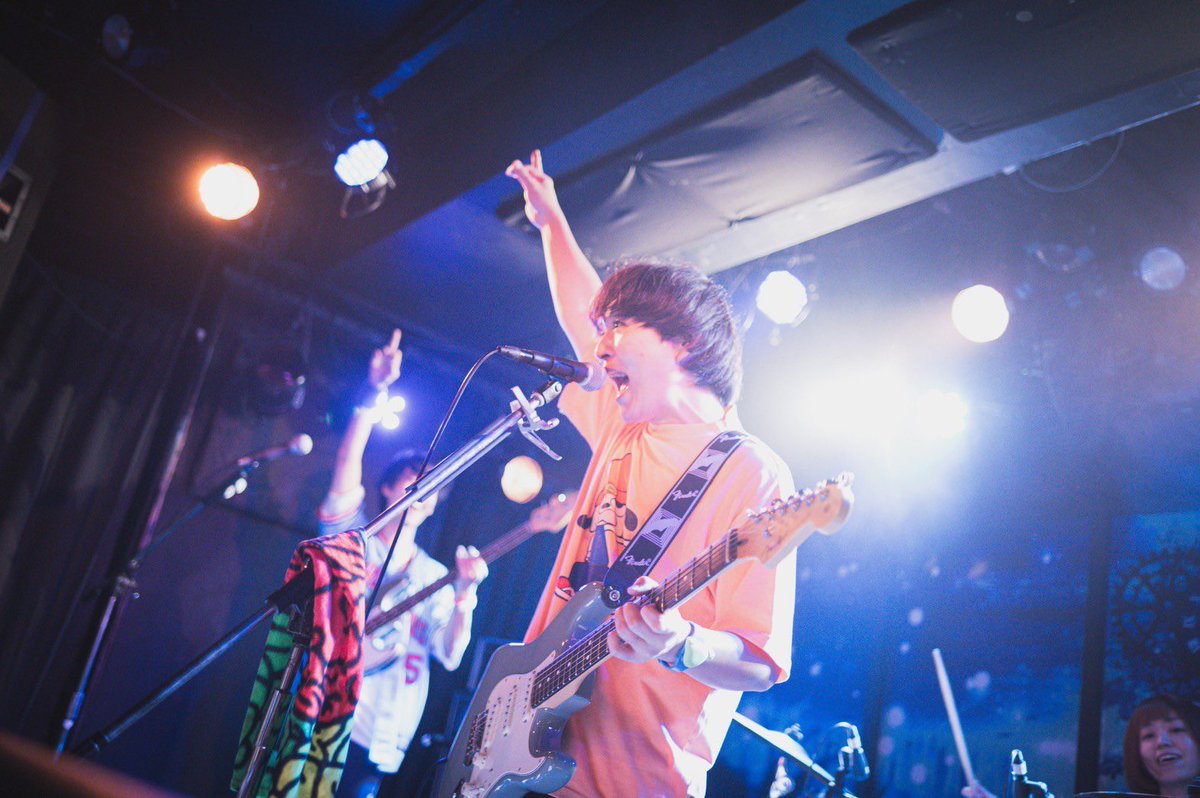 ssmonkboy's tweet photo. 10.11赤坂naveyfloor

『サニサニ秋の牛（もぅ）。祭り〜明日はきっと晴れるかな〜』　

お越しくださいましてありがとうございました！！！
みなさんの笑顔と楽しいがパワーになって爆発した夜になりましたね✨
サブタイトルの通り本日は曇一つない超快晴となっております‼️☀️ https://t.co/G2NvIjR0QR